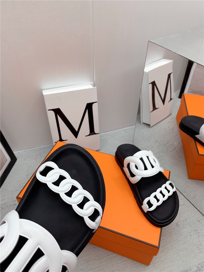 H**me5 couple shoes