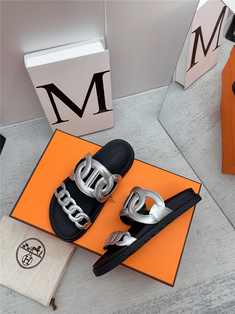 H**me5 couple shoes