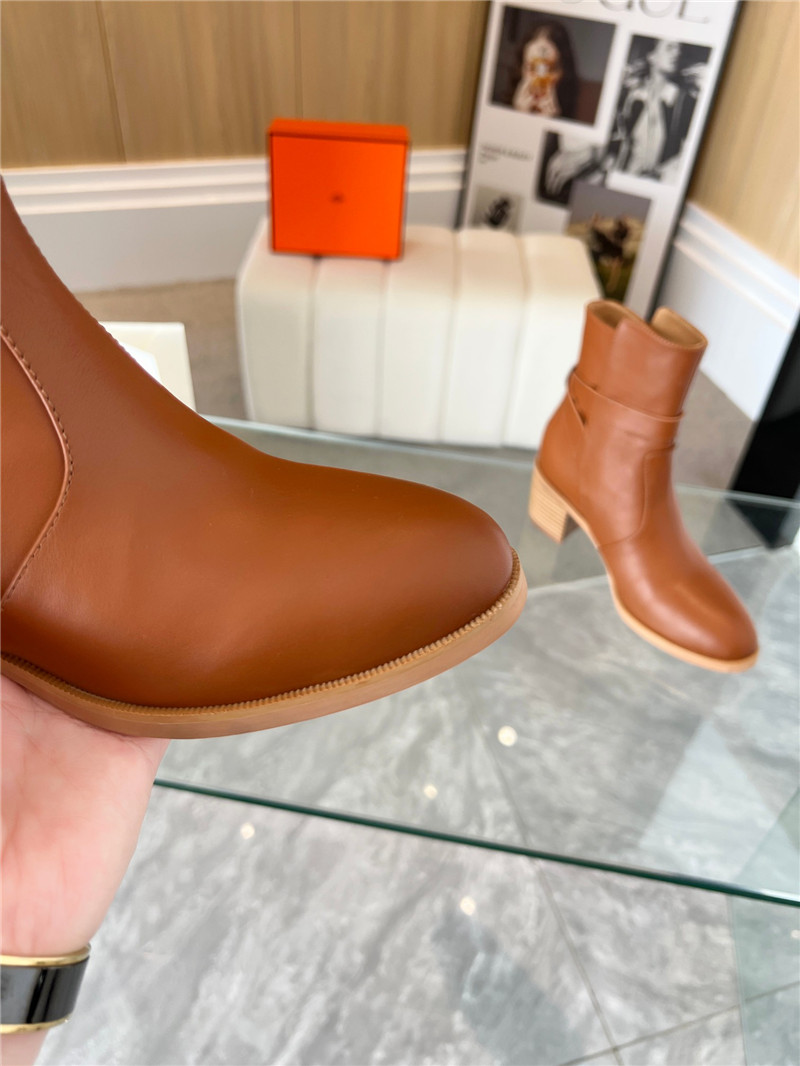 H**me5 Kelly Buckle Rider Boots