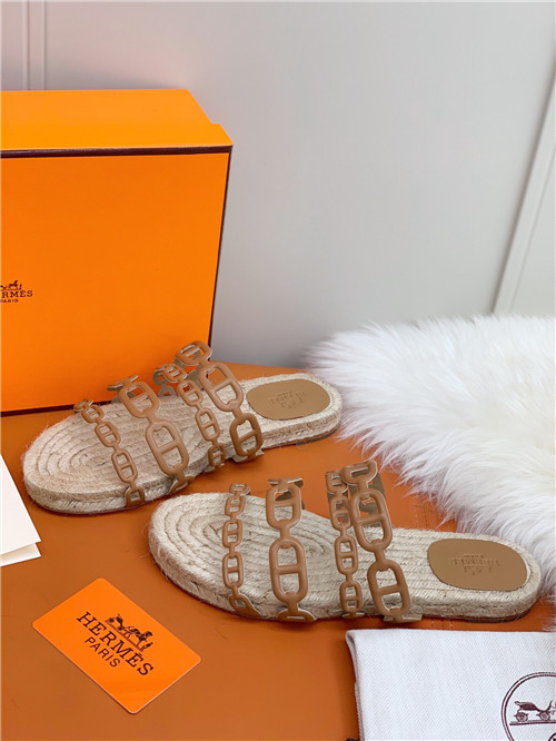 H**me5 flat slippers