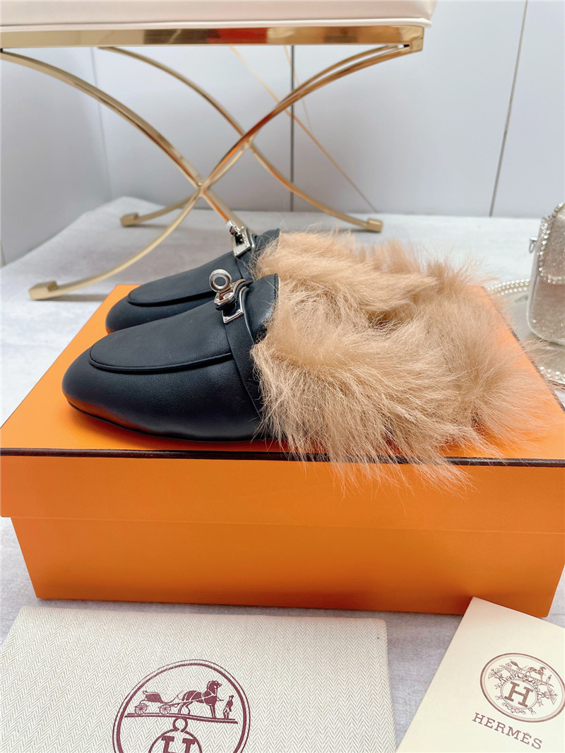 H**me5 classic wool slippers