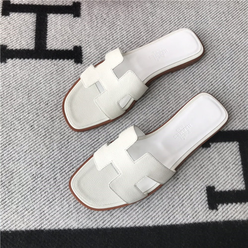 H**me5 flat slippers womens