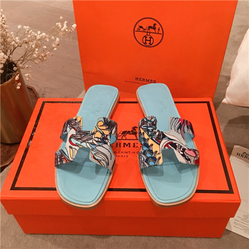 H**me5 flat slippers