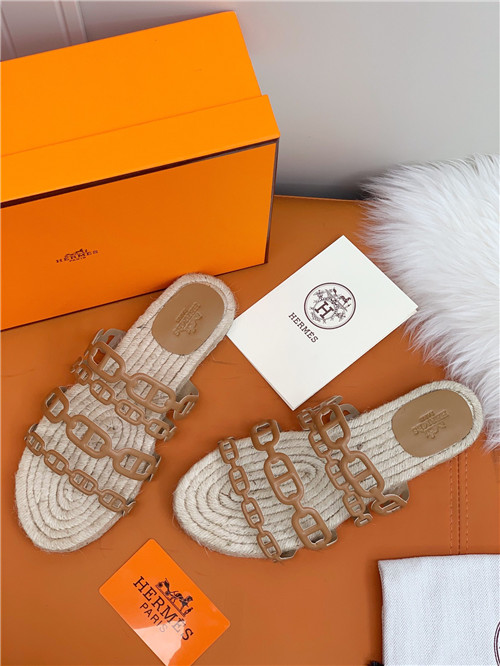 H**me5 flat slippers