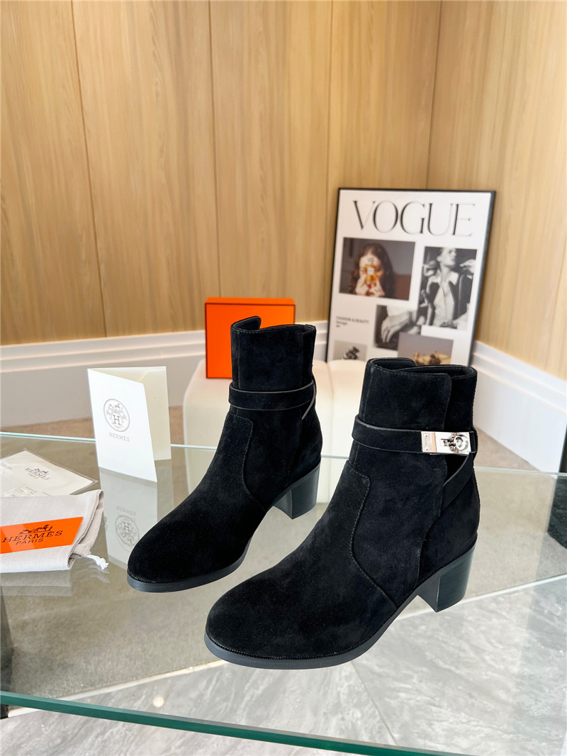 H**me5 Kelly Buckle Rider Boots