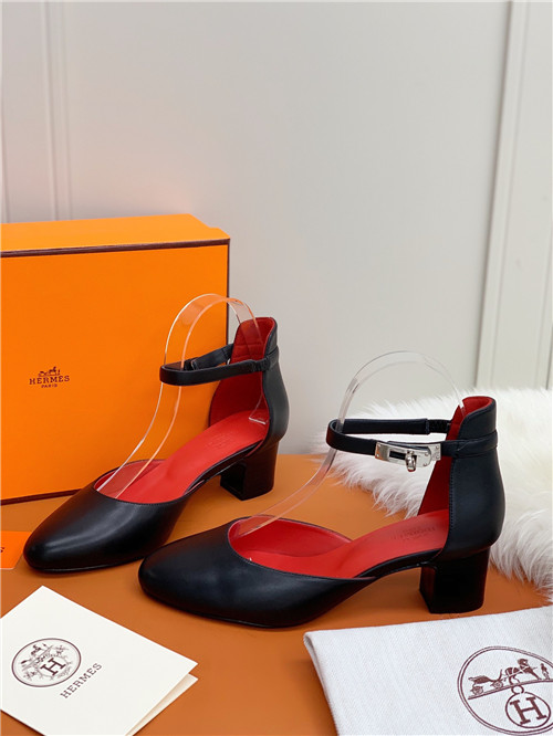 H**me5 kelly sandals