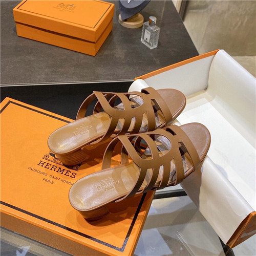 H**me5 kelly heels