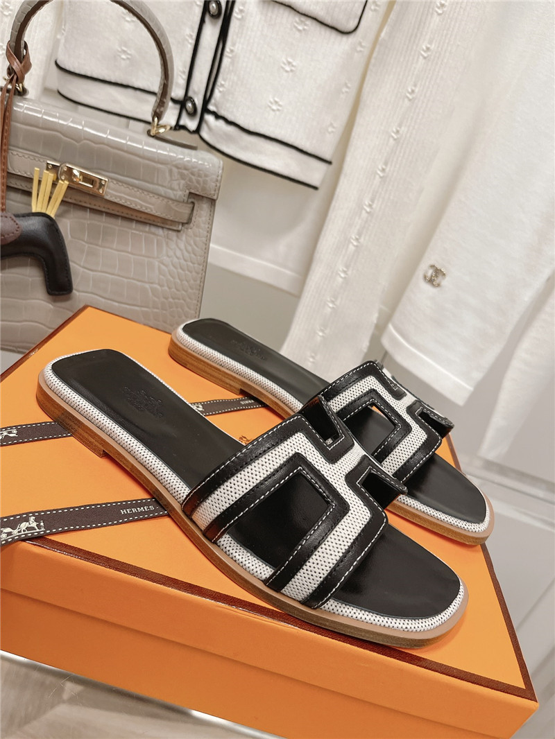 H**me5 flat sandals slippers