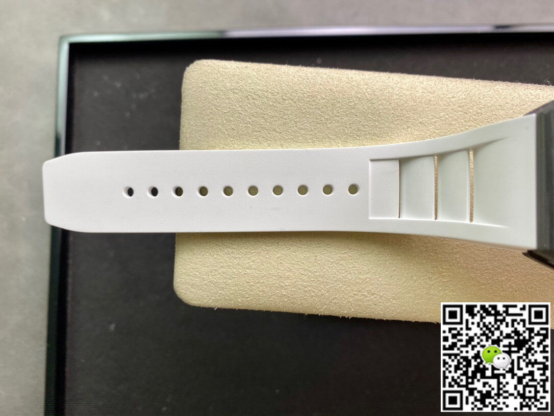 Replica Richard Mille RM055 1:1 Best Edition KV Factory V2 White Rubber Strap