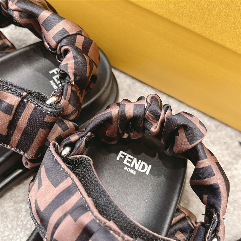F**di letters webbing sandals