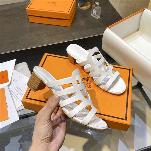 H**me5 kelly heels
