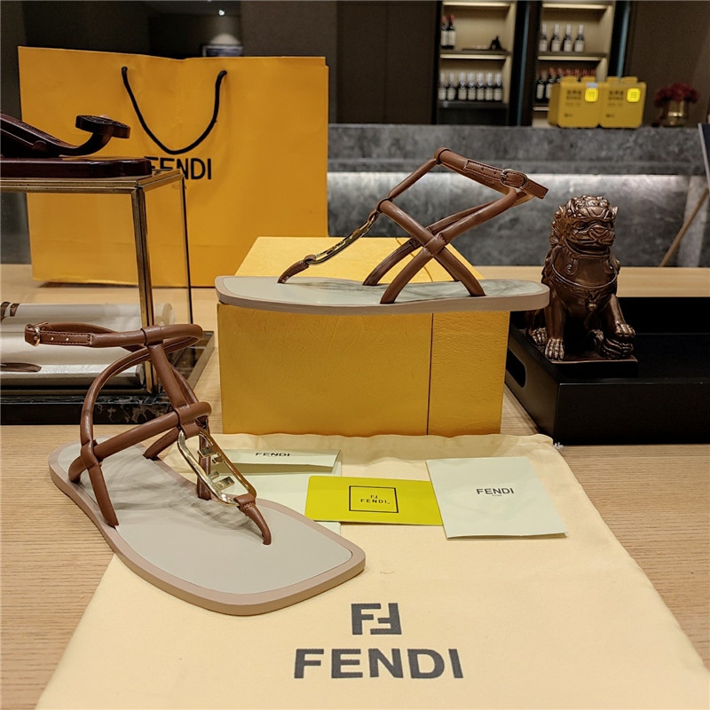 F**di flat beach sandals