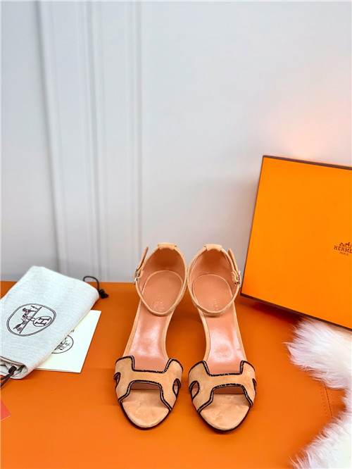 H**me5 high heel sandals