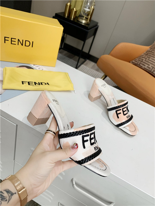F**di logo sandals