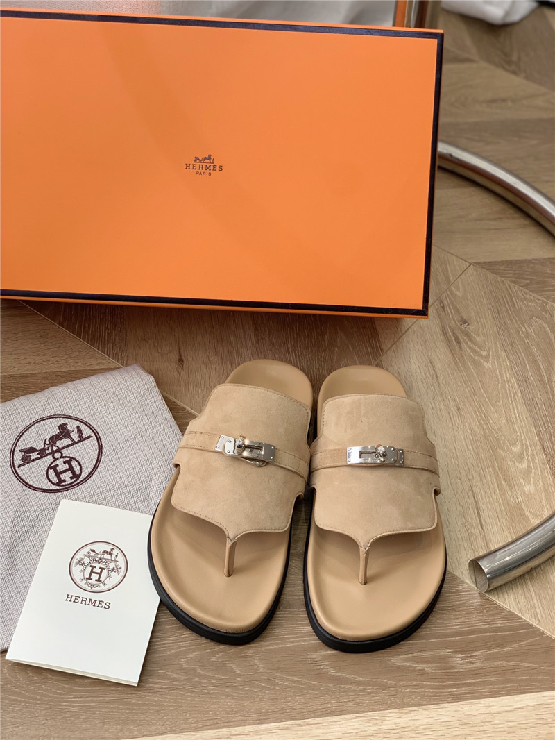 H**me5 Kelly buckle flip flops