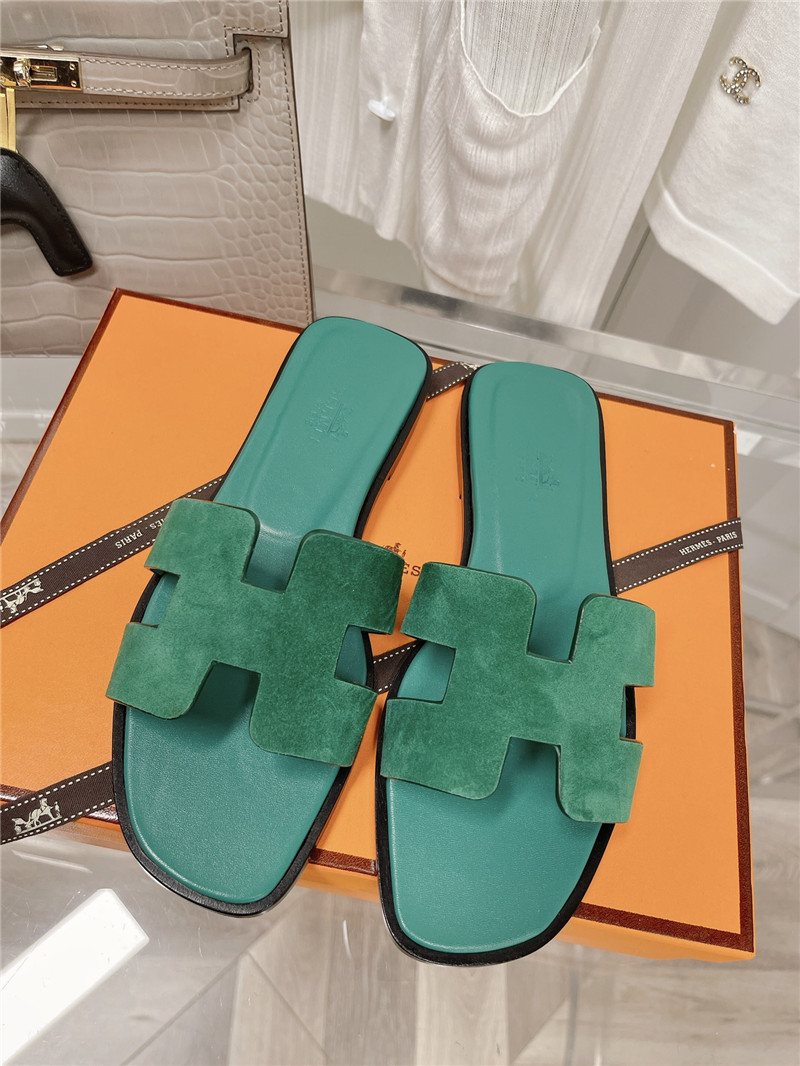 H**me5 flat sandals slippers
