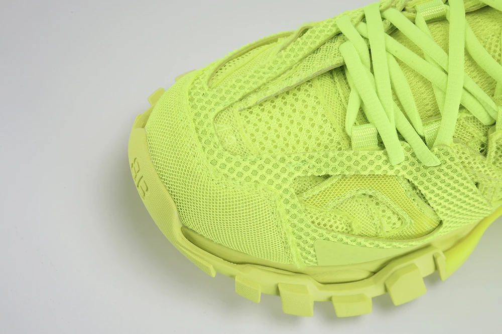 Ba1en*iaga TRIPLE-S YELLOW