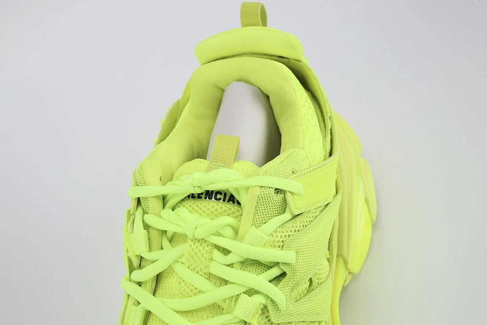 Ba1en*iaga TRIPLE-S YELLOW