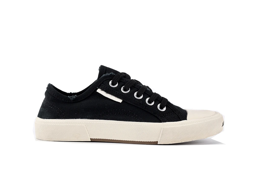 Ba1en*iaga PARIS LOW SNEAKER IN BLACK