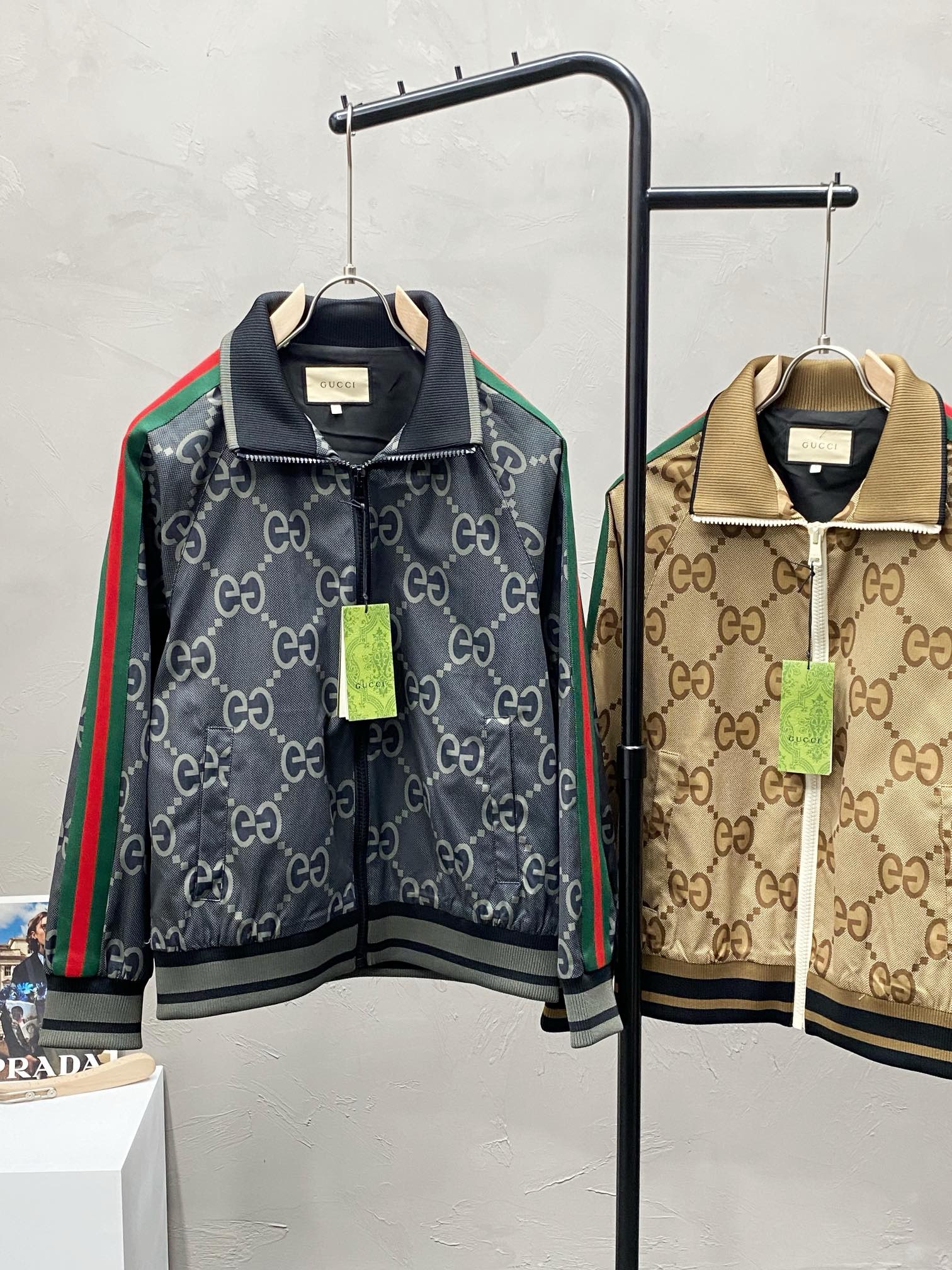 Gvc*1 jacket lapel style