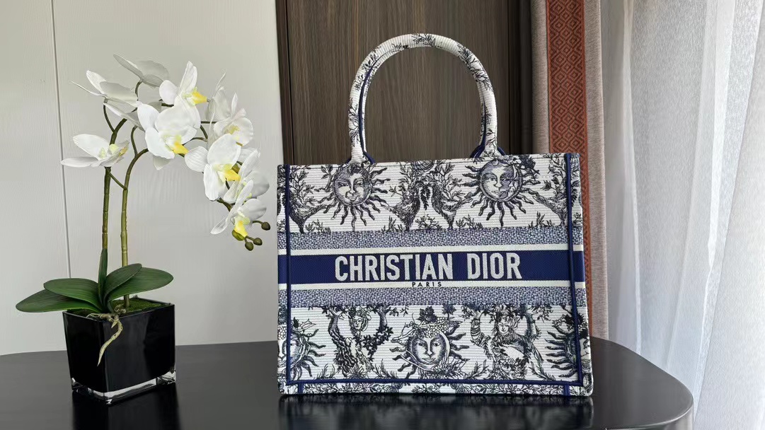 D10r embroidery craft tote bag