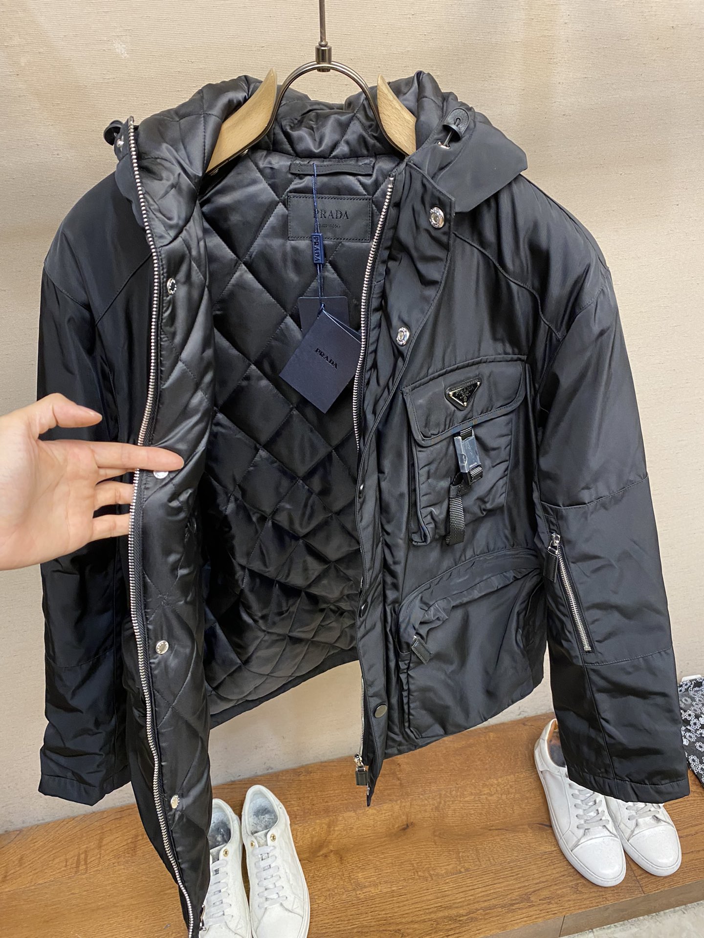 Pra*a Jacket