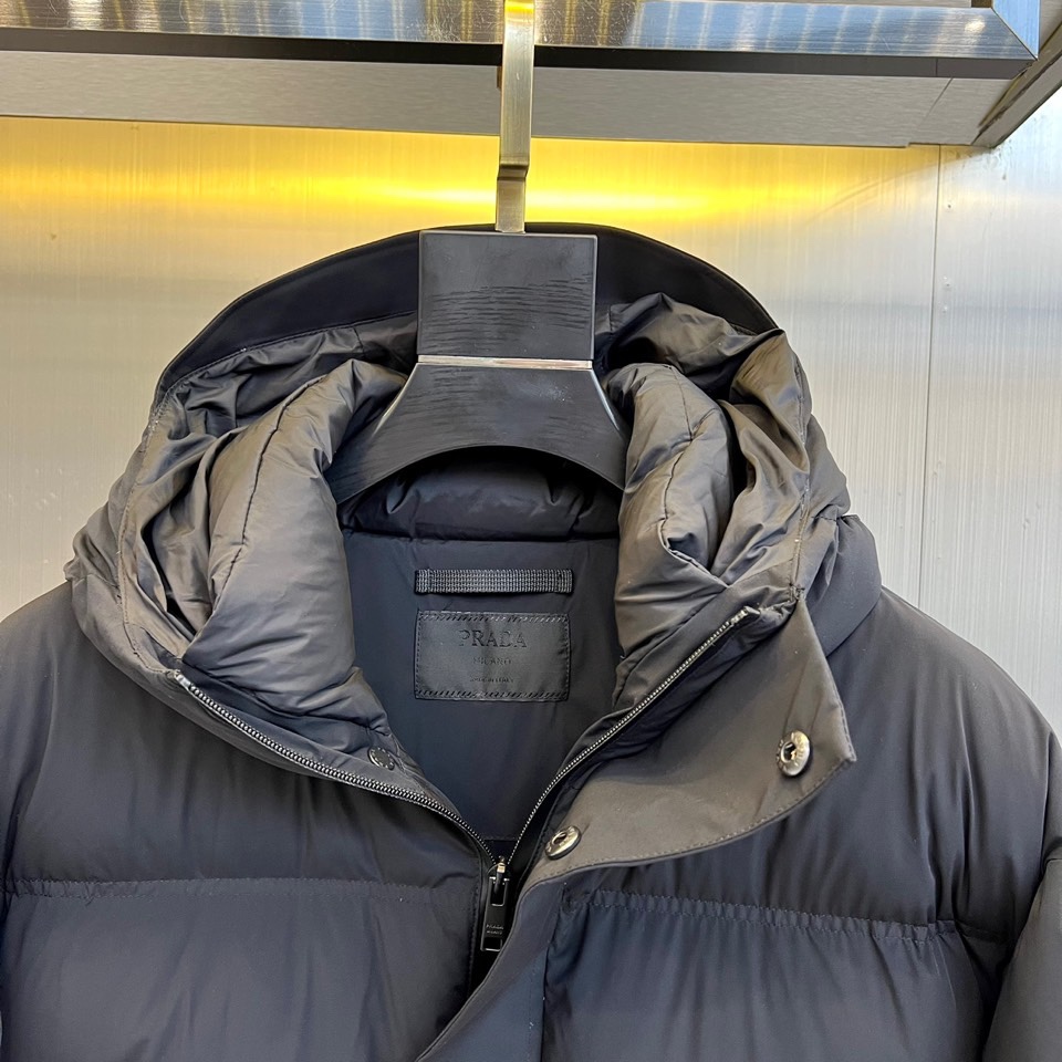 Pra*a Jacket