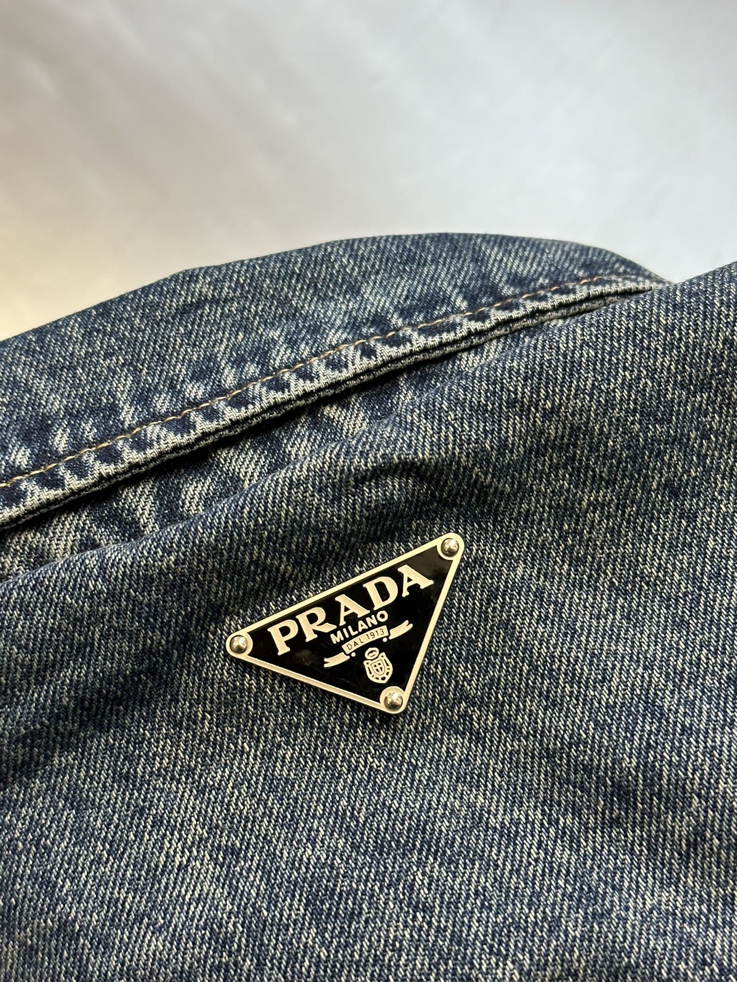 Pra*a Jacket