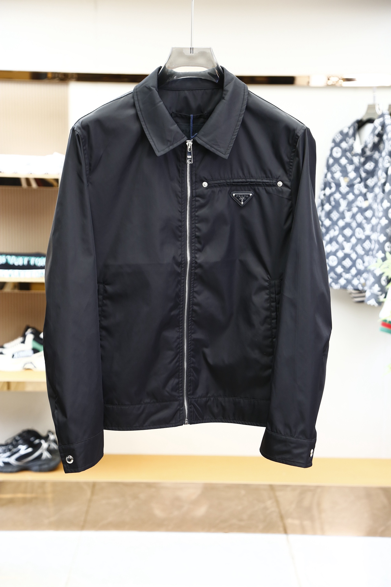 Pra*a Jacket
