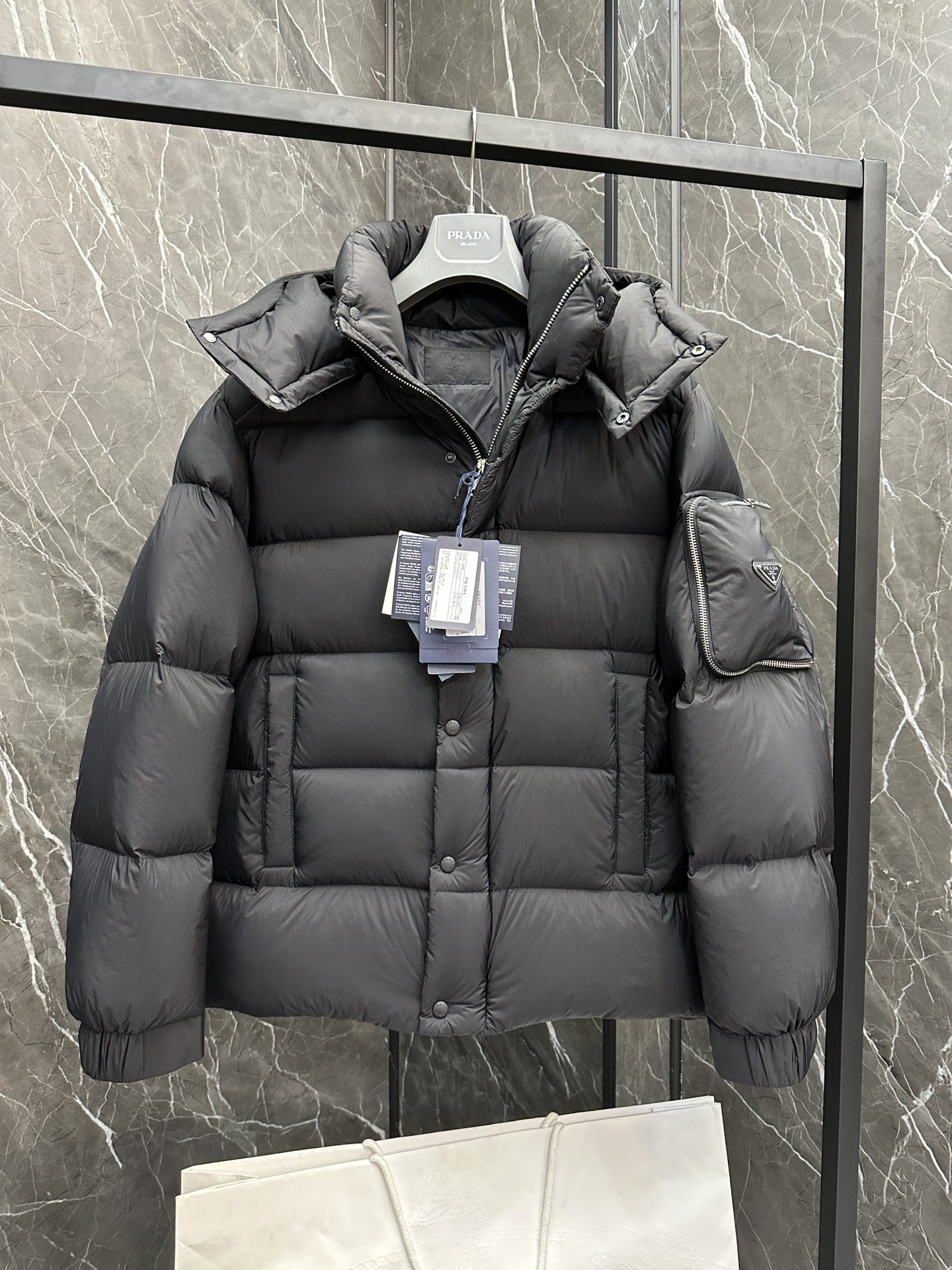 Pra*a Jacket