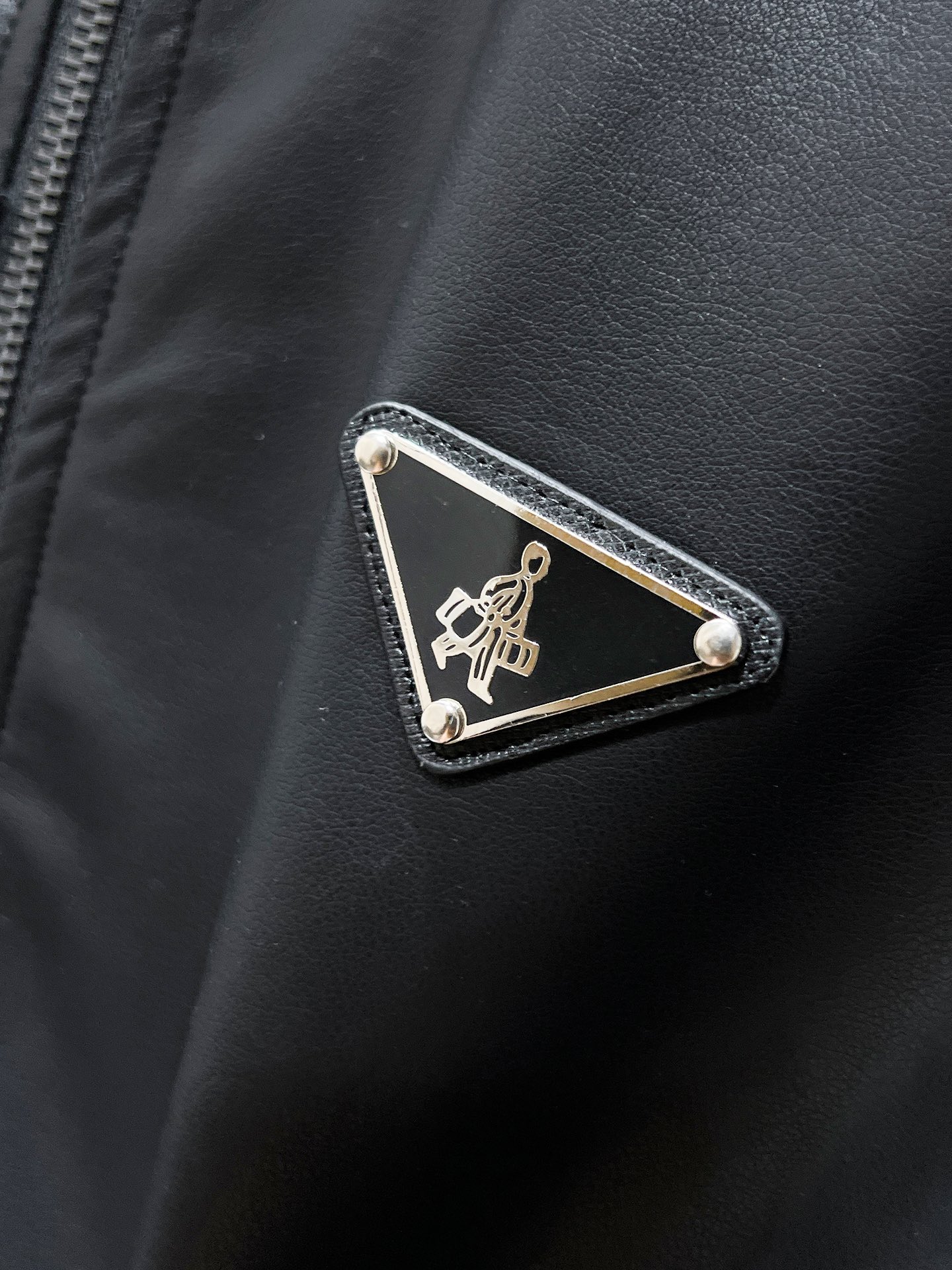 Pra*a Jacket