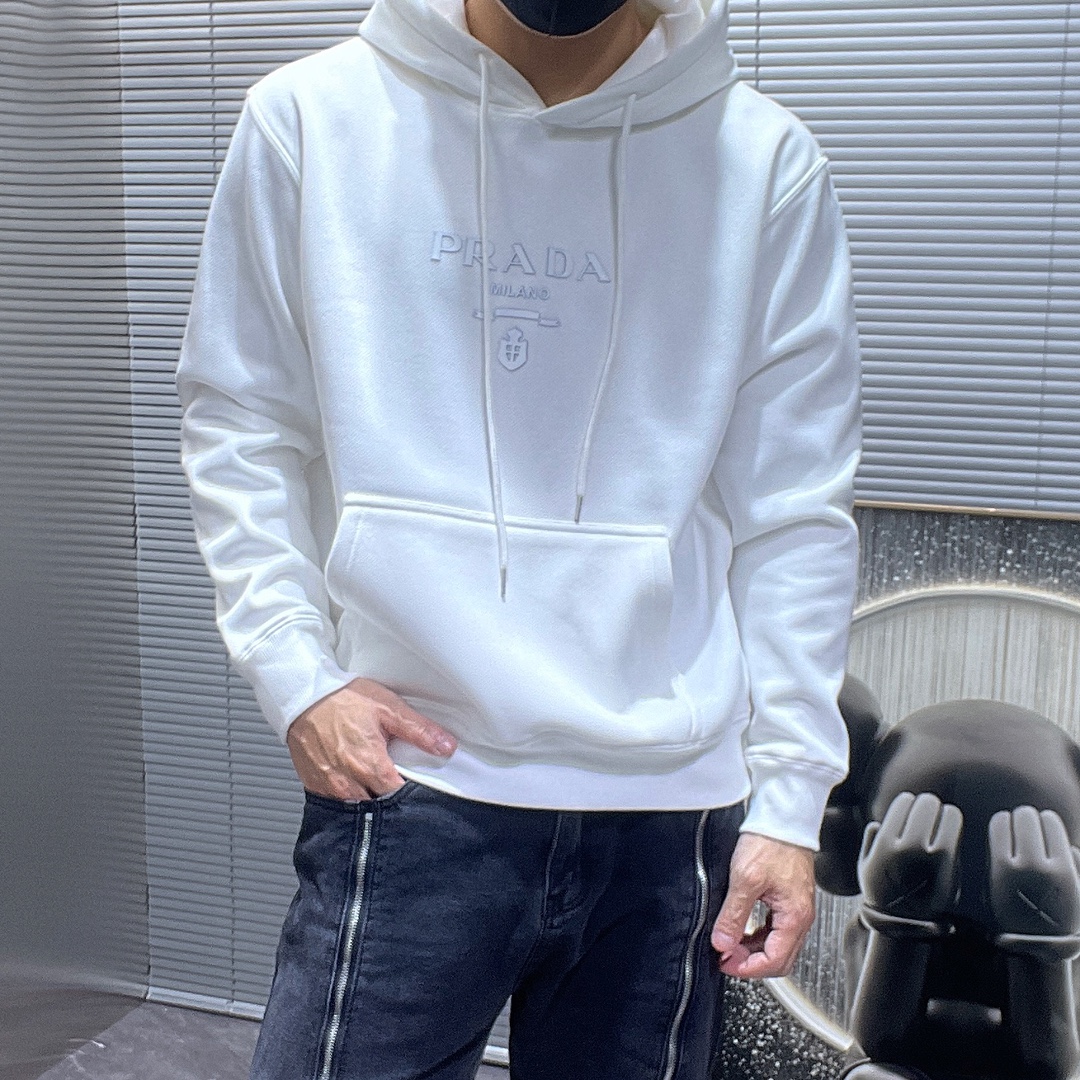 Pra*a Hoodie