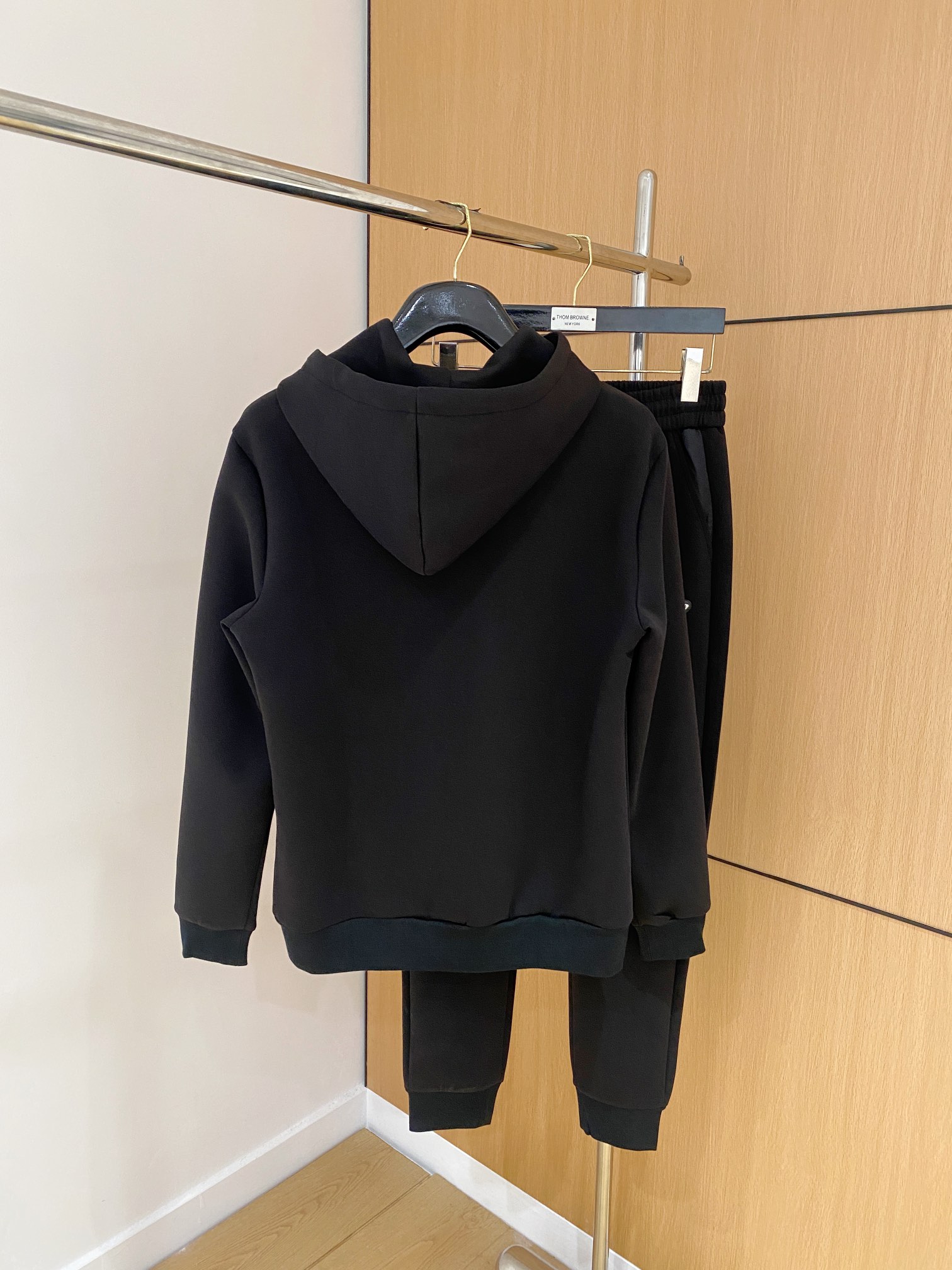 Pra*a Hoodie