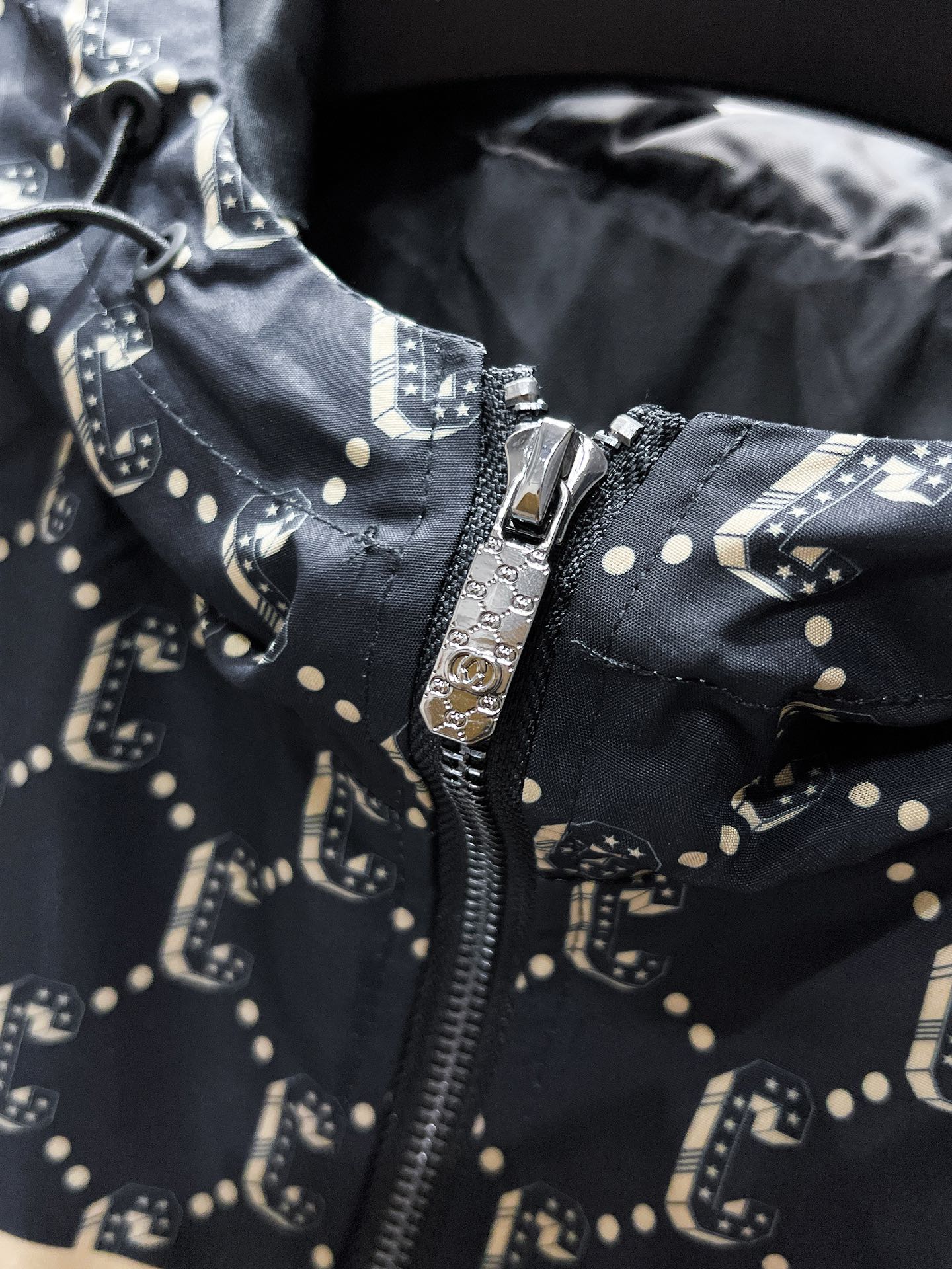 Gvc*1 Jacket