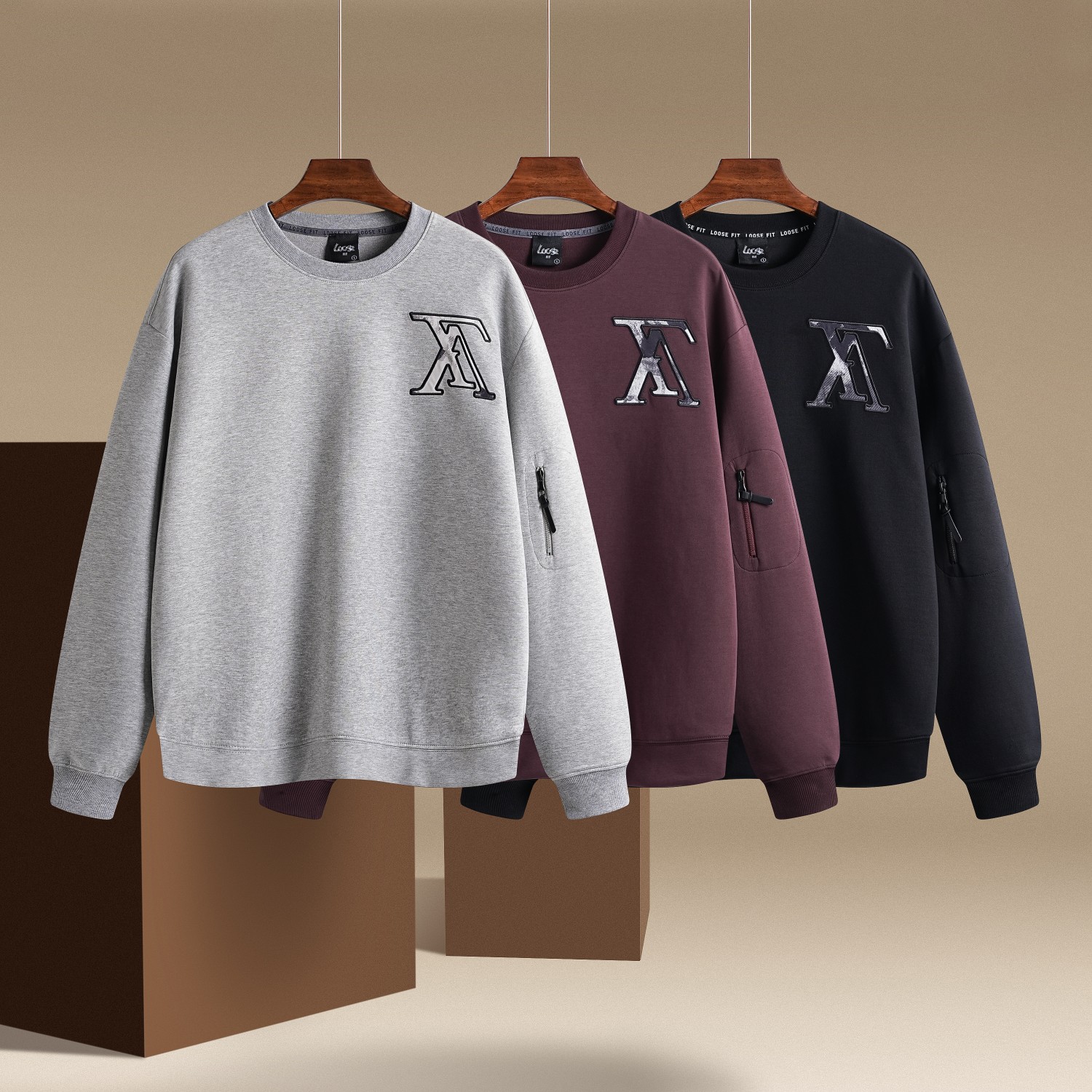 L0vis Vvtt0n Hoodie