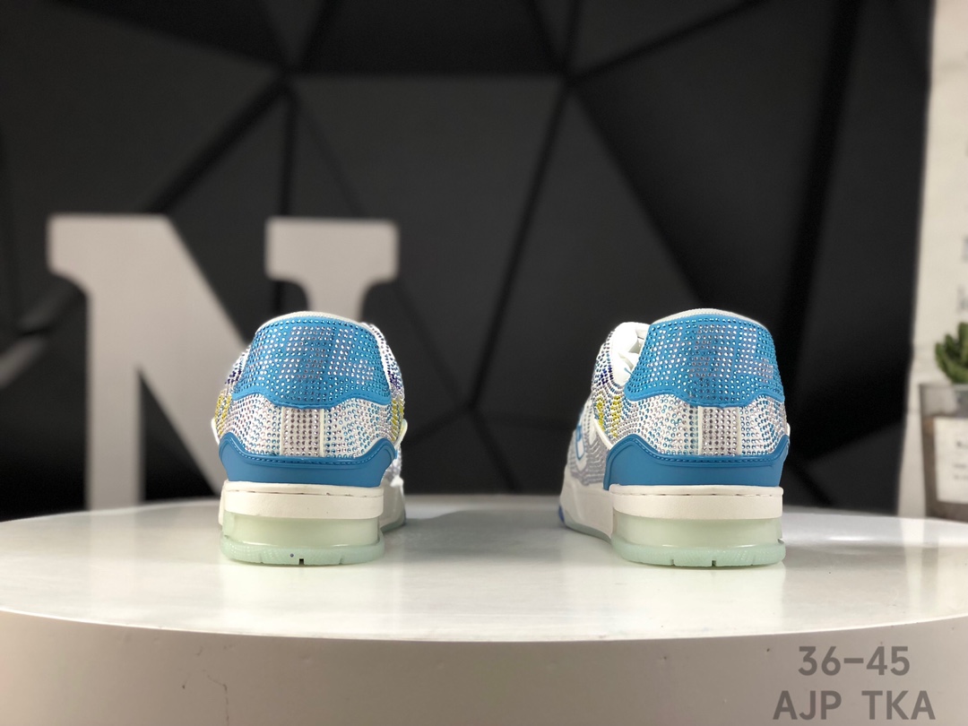 L0vis Vvtt0n Trainer Crystal Embellished Sneakers Replica