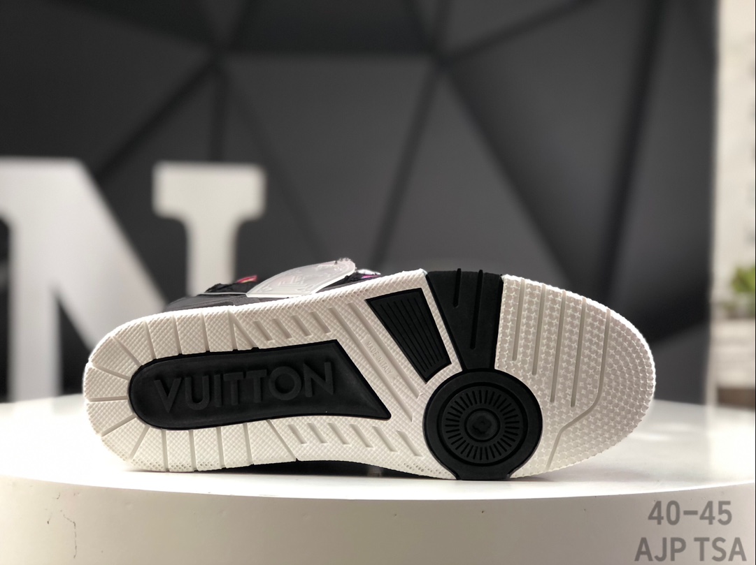 L0vis Vvtt0n Trainer Sneakers Replica