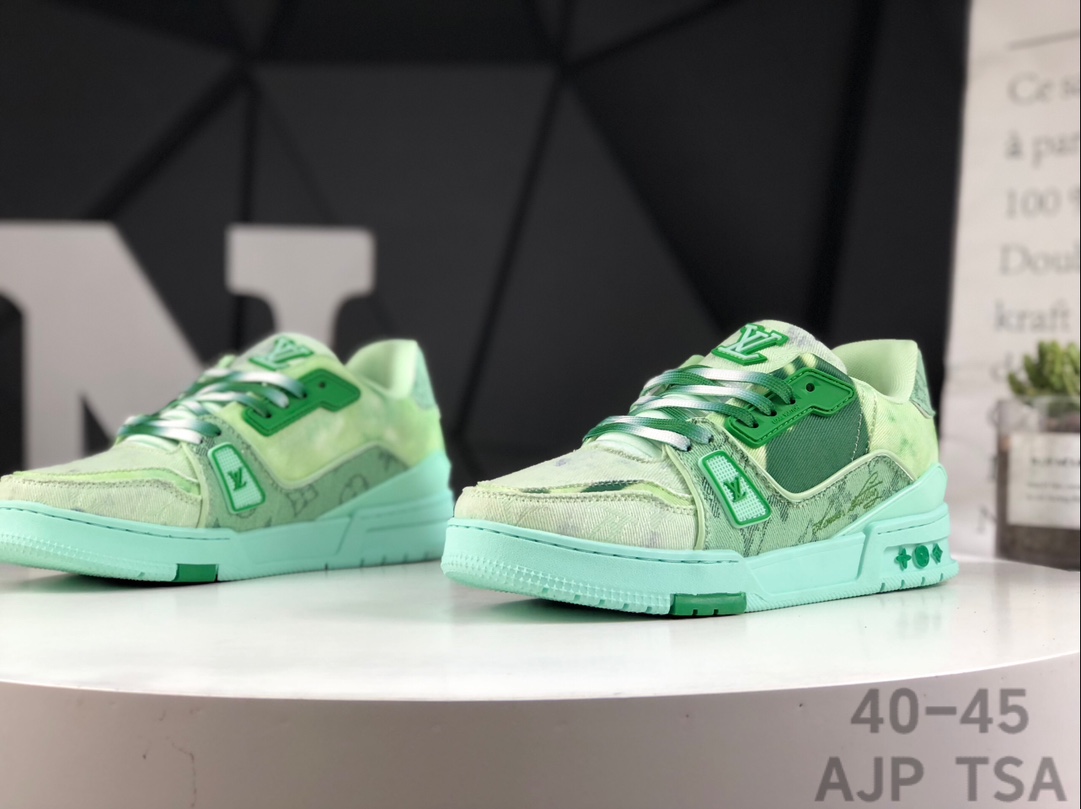 L0vis Vvtt0n Trainer Sneaker 1:1 High Quality Replica
