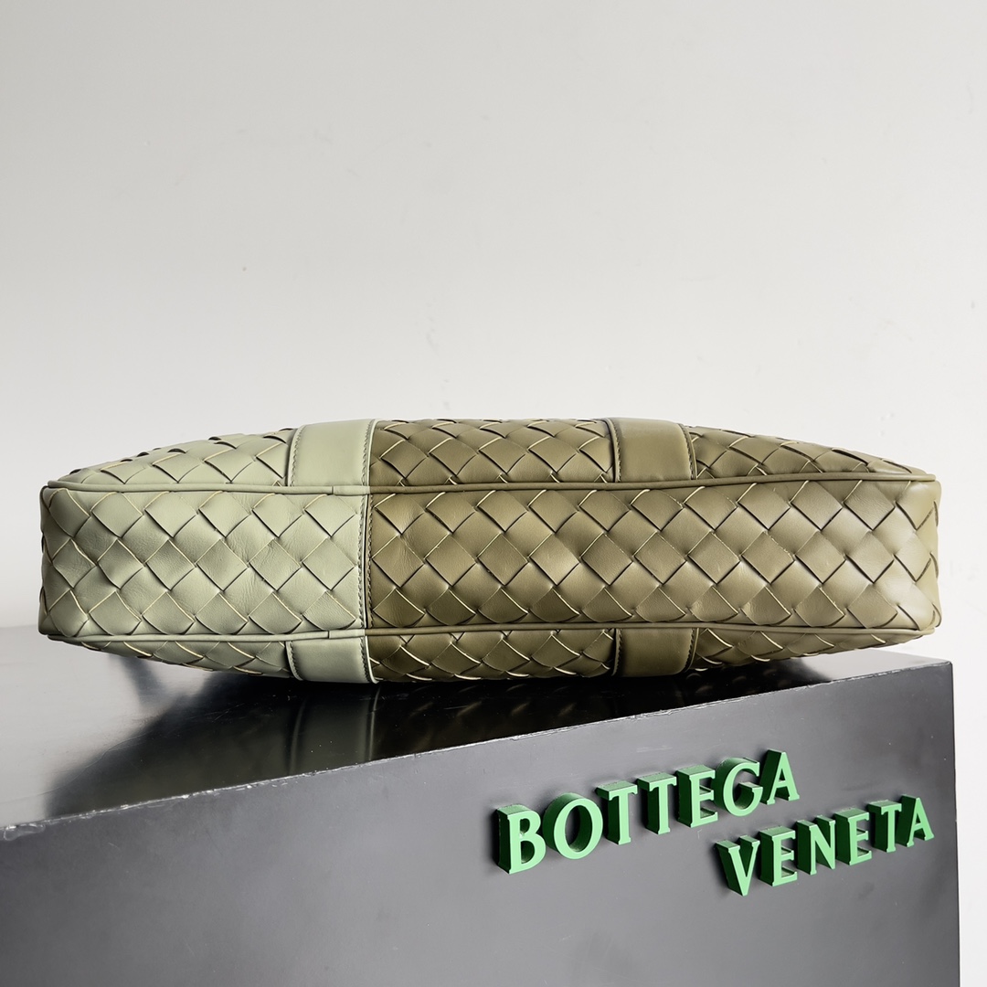 Best Replica B0tt*ga Ven*ta Bags(ColaReps)