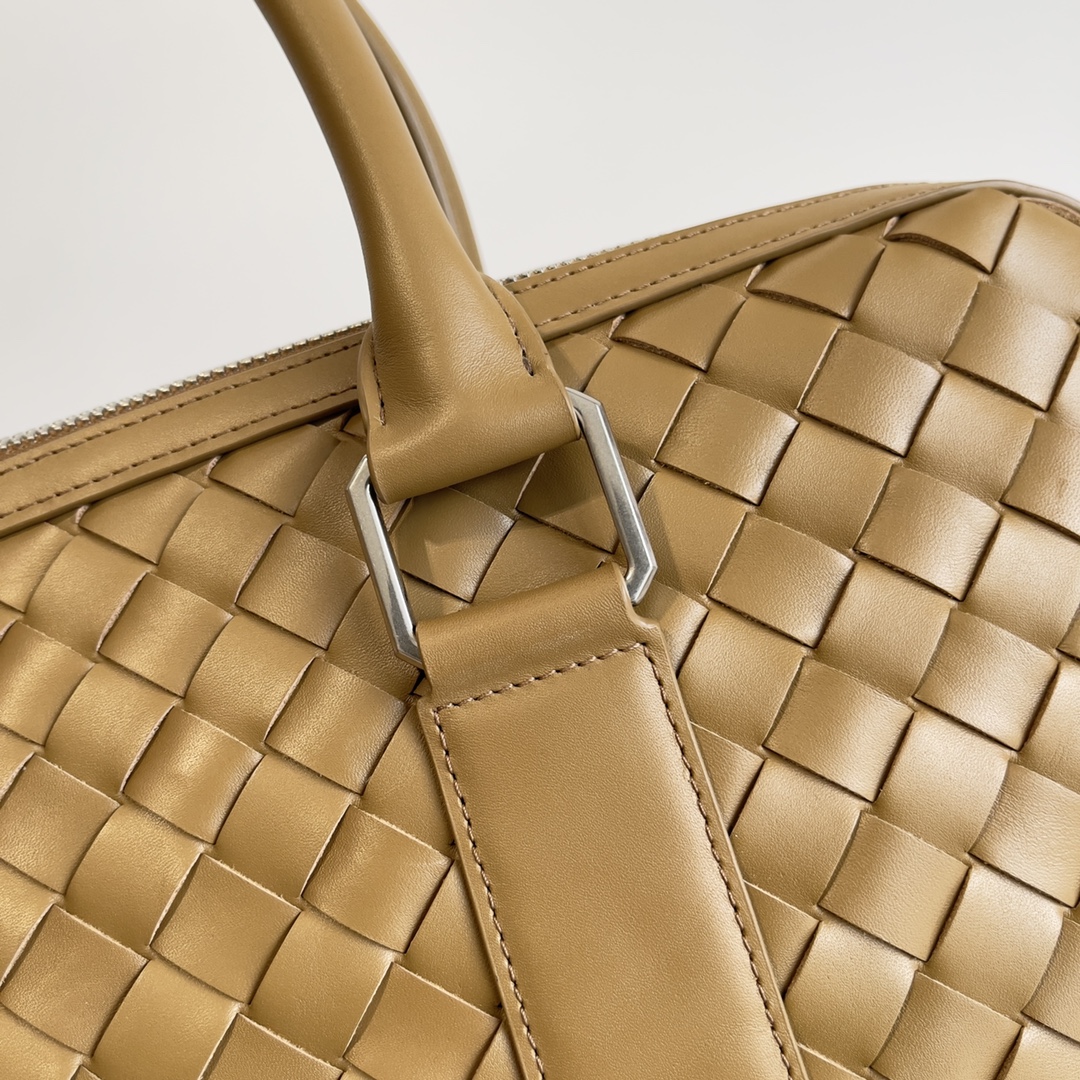 Best Replica B0tt*ga Ven*ta Bags(ColaReps)