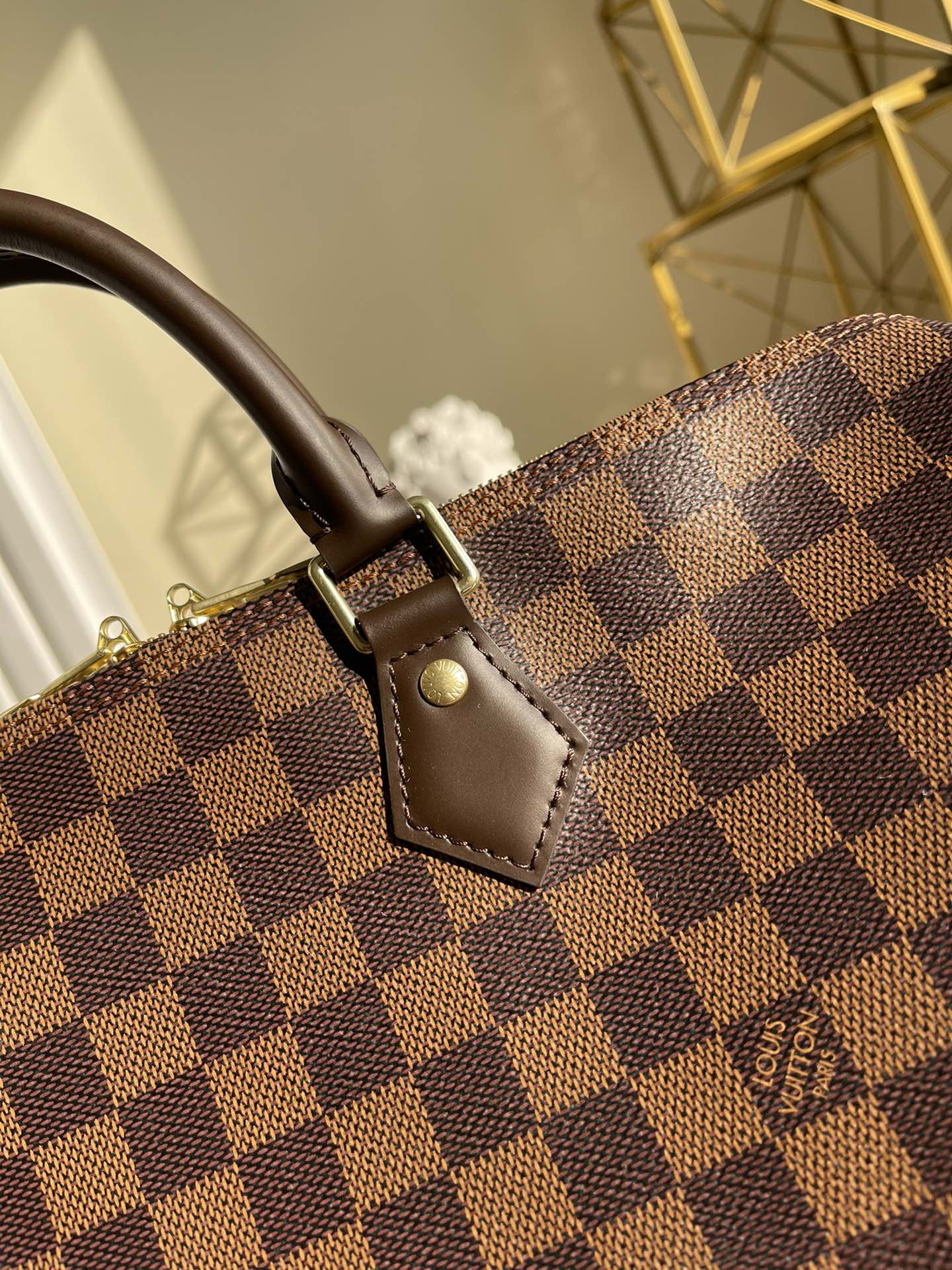L0vis Vvtt0n Damier Ebene