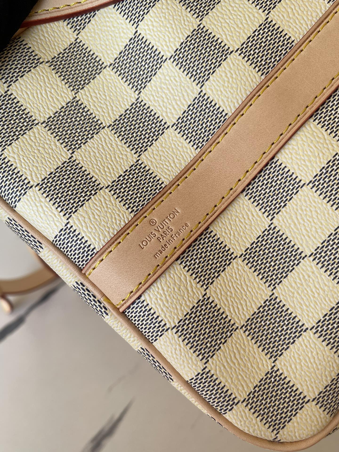 L0vis Vvtt0n Damier Ebene