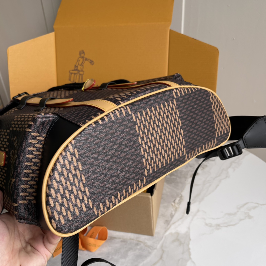 L0vis Vvtt0n Damier Ebene