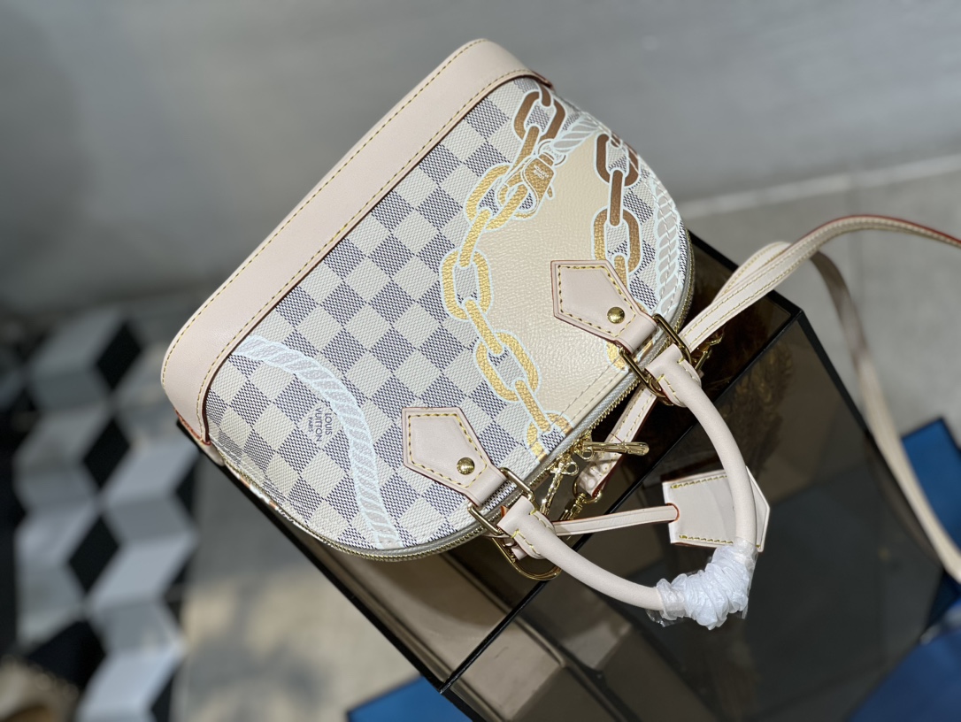L0vis Vvtt0n Damier Azur