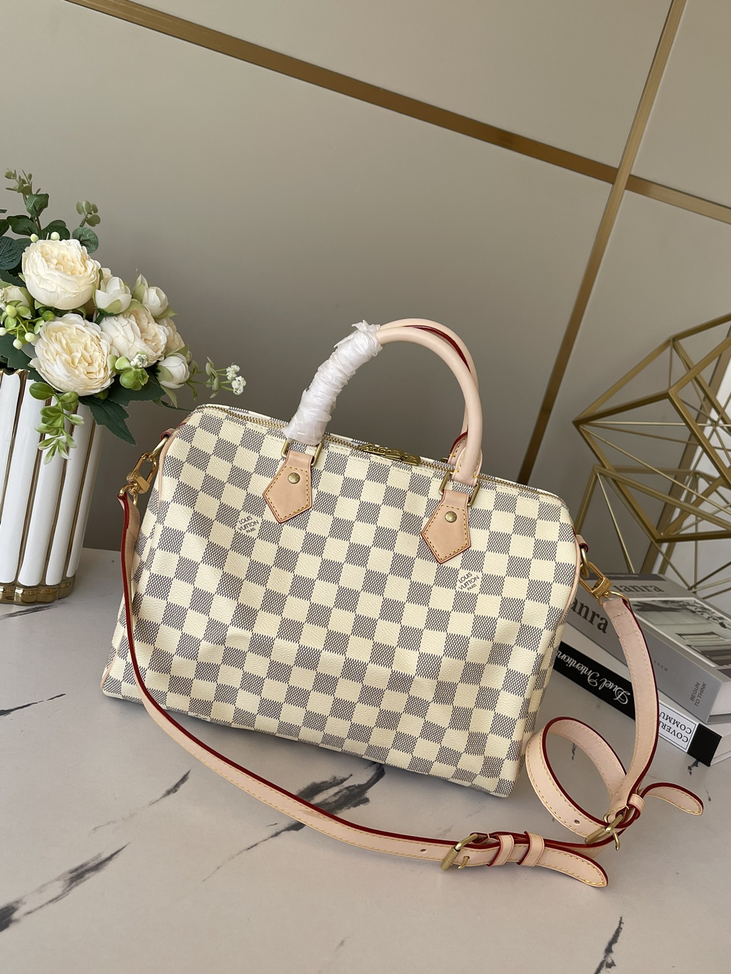 L0vis Vvtt0n Damier Ebene