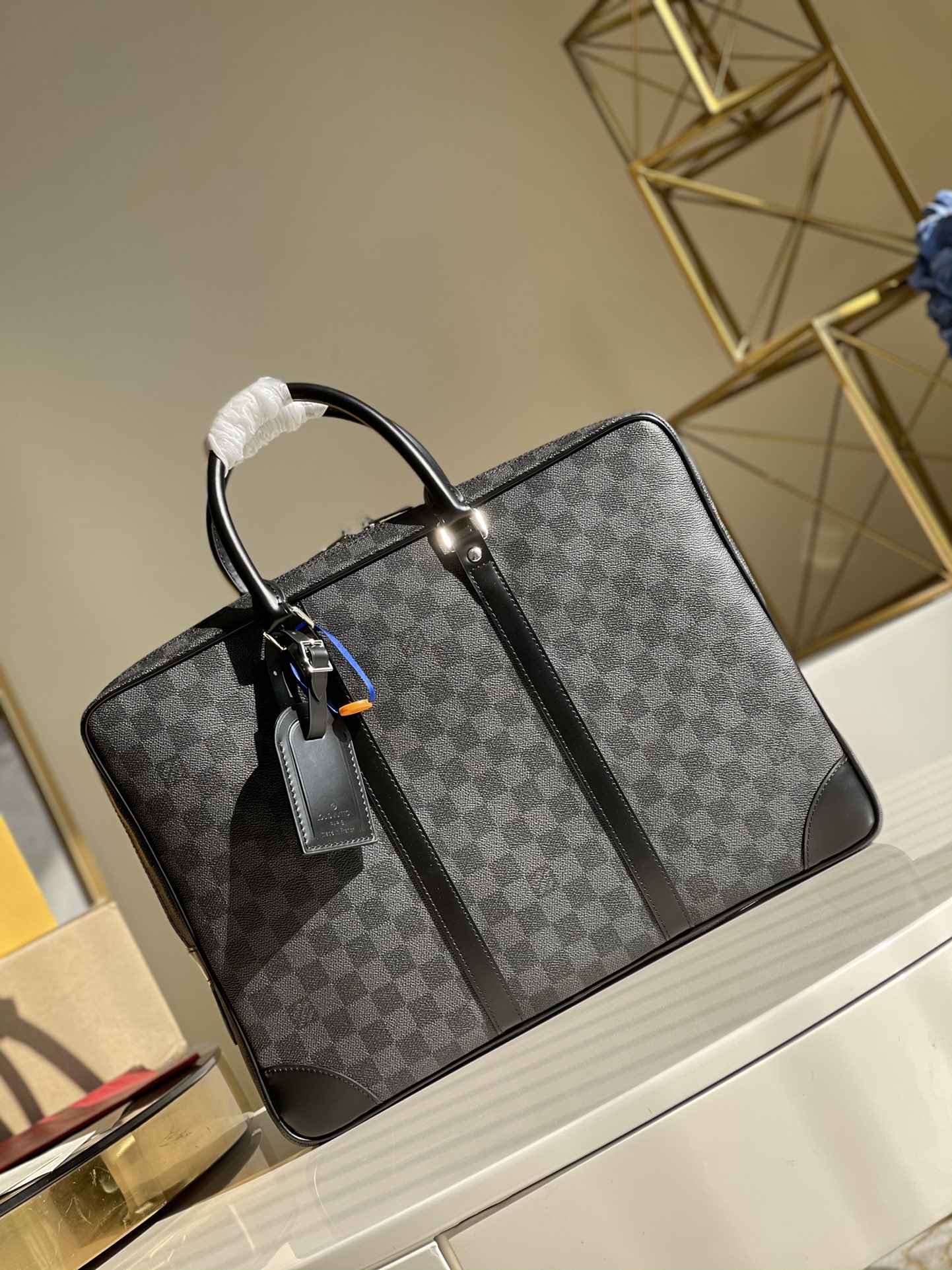 L0vis Vvtt0n Damier Ebene