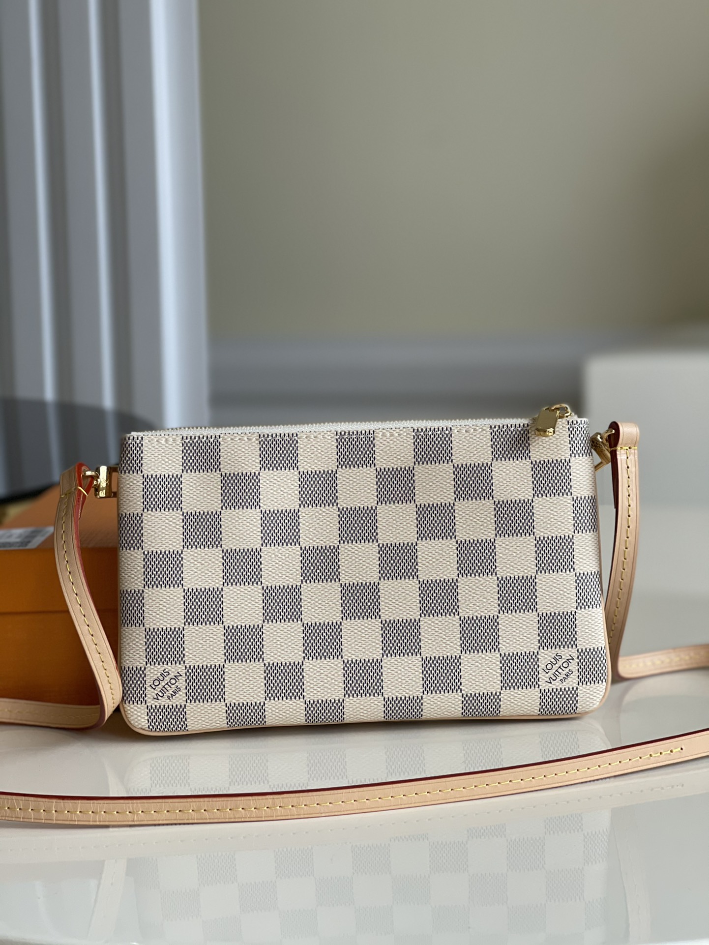 L0vis Vvtt0n Damier Ebene
