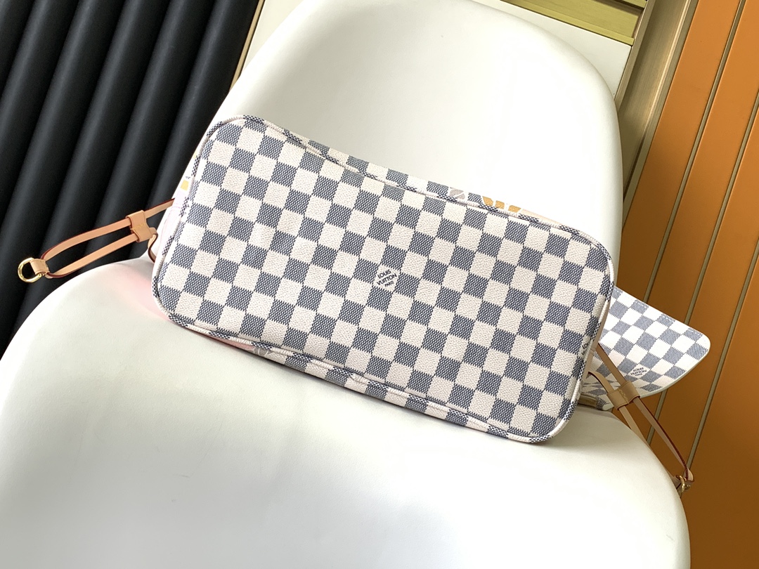 L0vis Vvtt0n Damier Azur