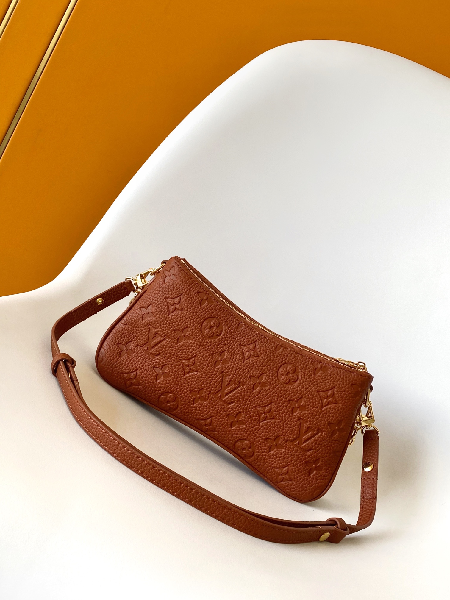 L0vis Vvtt0n Monogram Empreinte