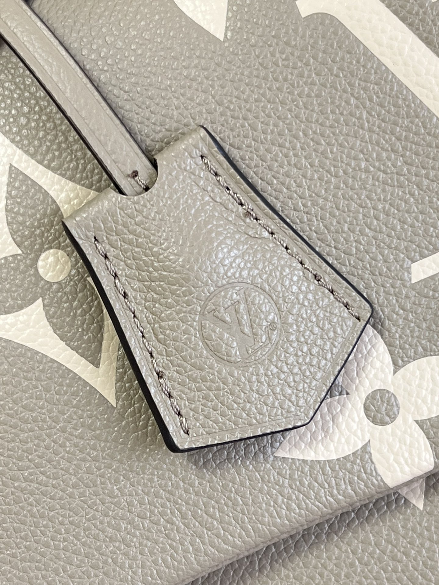 L0vis Vvtt0n Monogram Empreinte